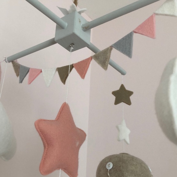 Handmade crib mobile - Picture 5 of 5